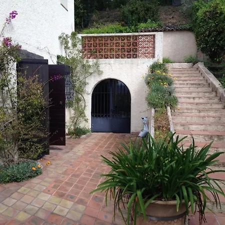 Casa Reno Wifi Clim Piscine Сasa de vacaciones Mandelieu